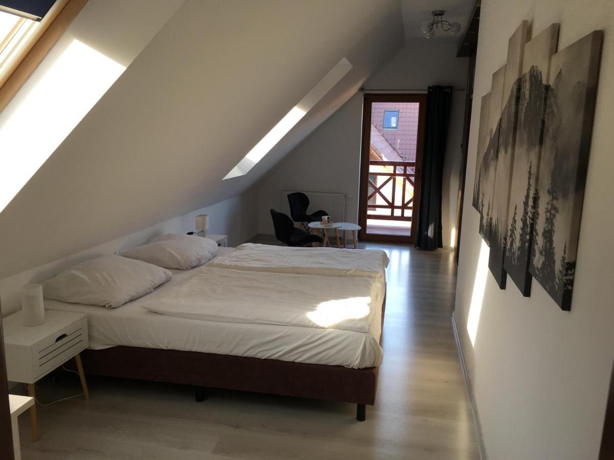 Apartament Urocza Przy Wyciagu Ski Arena Szklarska Poreba Luaran gambar