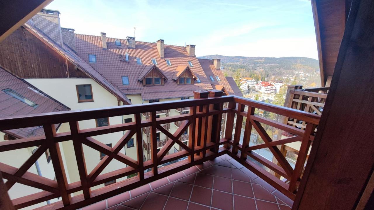 Apartament Urocza Przy Wyciagu Ski Arena Szklarska Poreba Luaran gambar