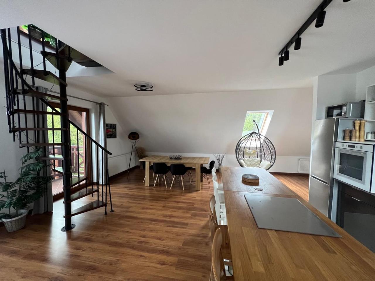 Apartament Urocza Przy Wyciagu Ski Arena Szklarska Poreba Luaran gambar