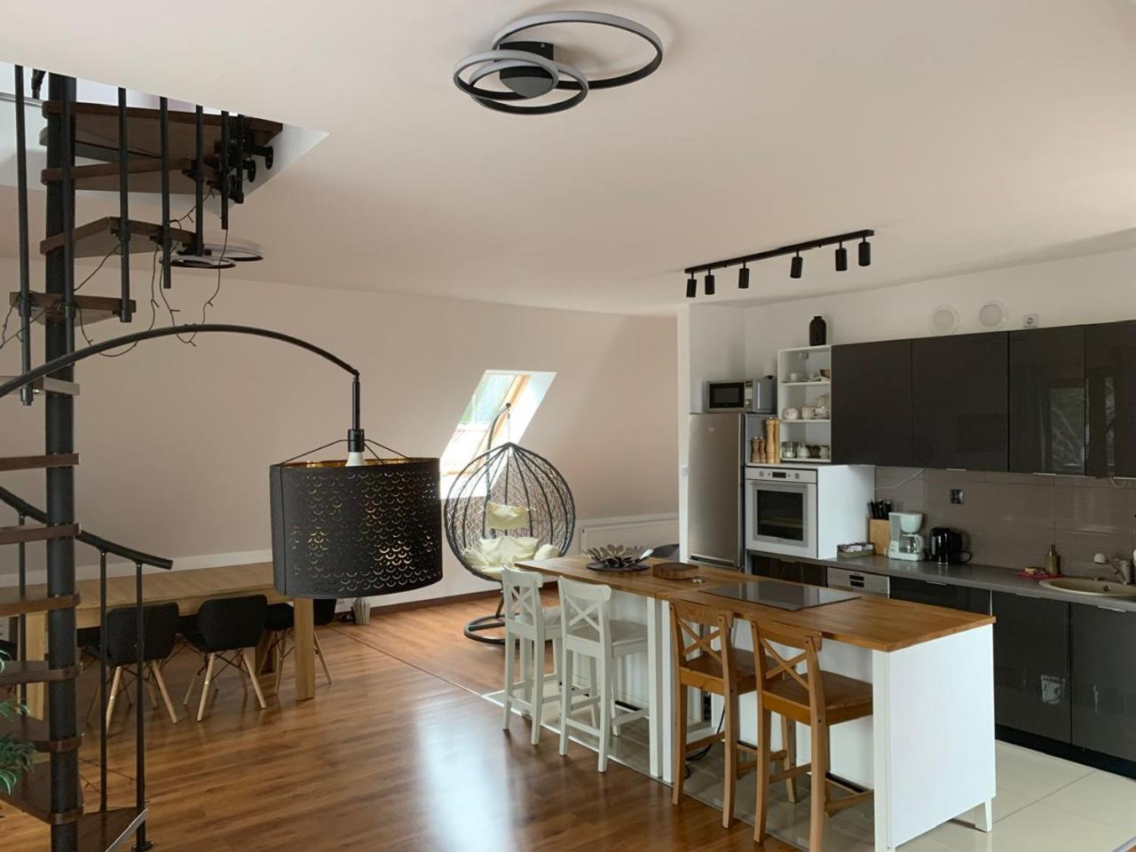 Apartament Urocza Przy Wyciagu Ski Arena Szklarska Poreba Luaran gambar