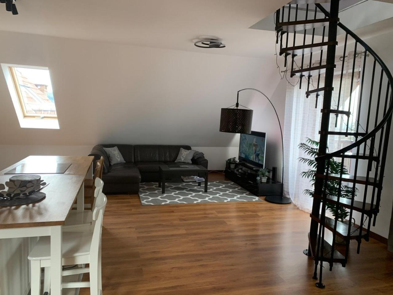 Apartament Urocza Przy Wyciagu Ski Arena Szklarska Poreba Luaran gambar