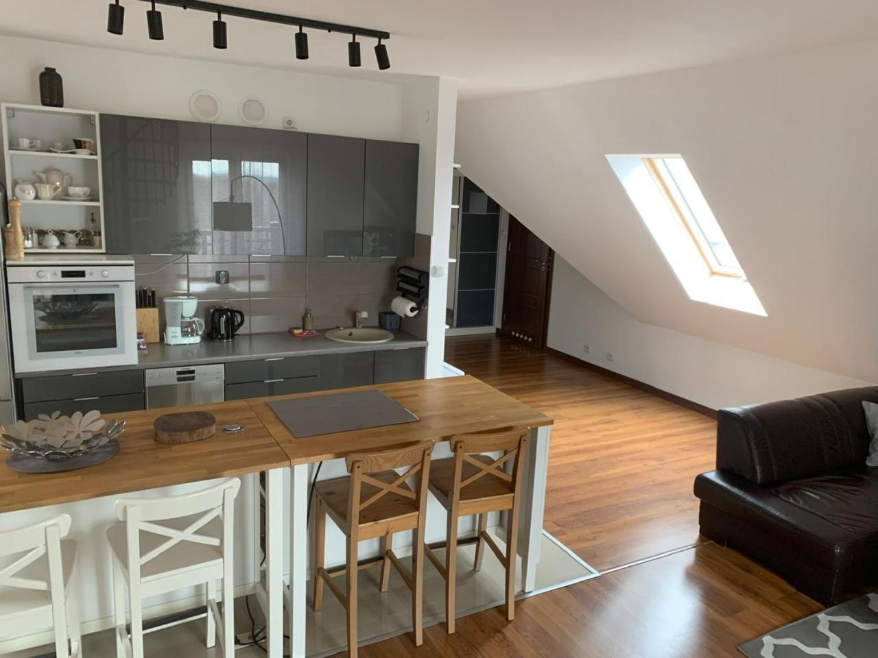 Apartament Urocza Przy Wyciagu Ski Arena Szklarska Poreba Luaran gambar